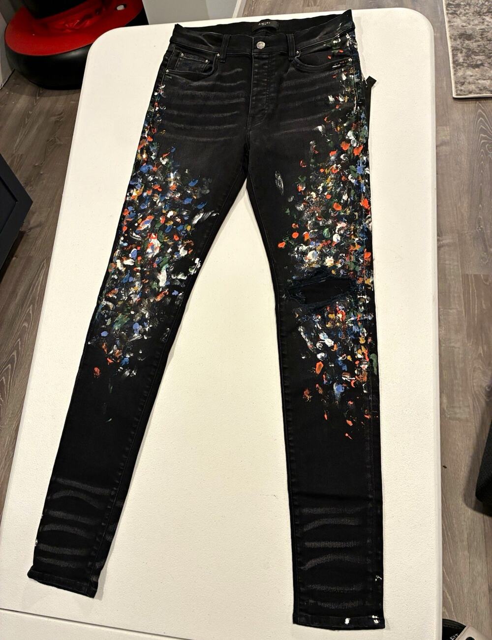 AMIRI Men's Black Dark Wash Skinny Slim Fit Paint Splatter Denim Jeans, 5-Pocket